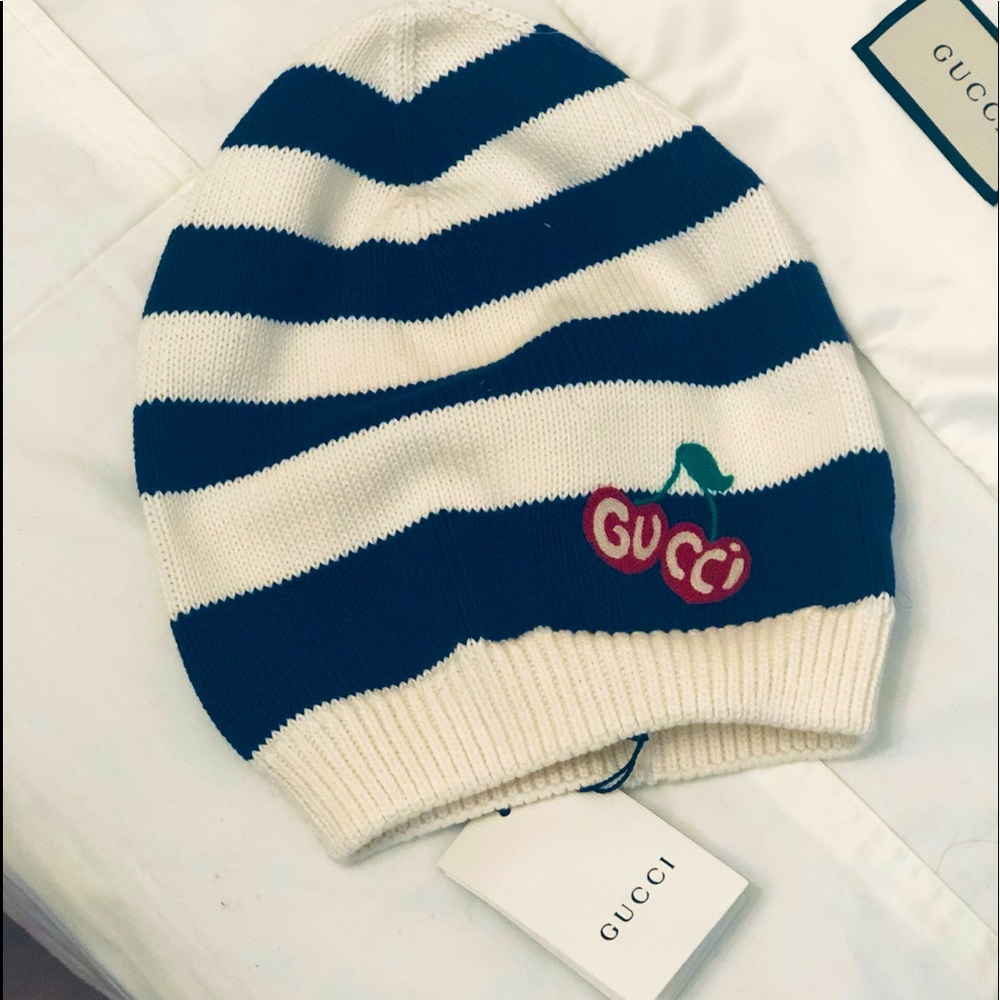 Gucci Striped hat NWT
